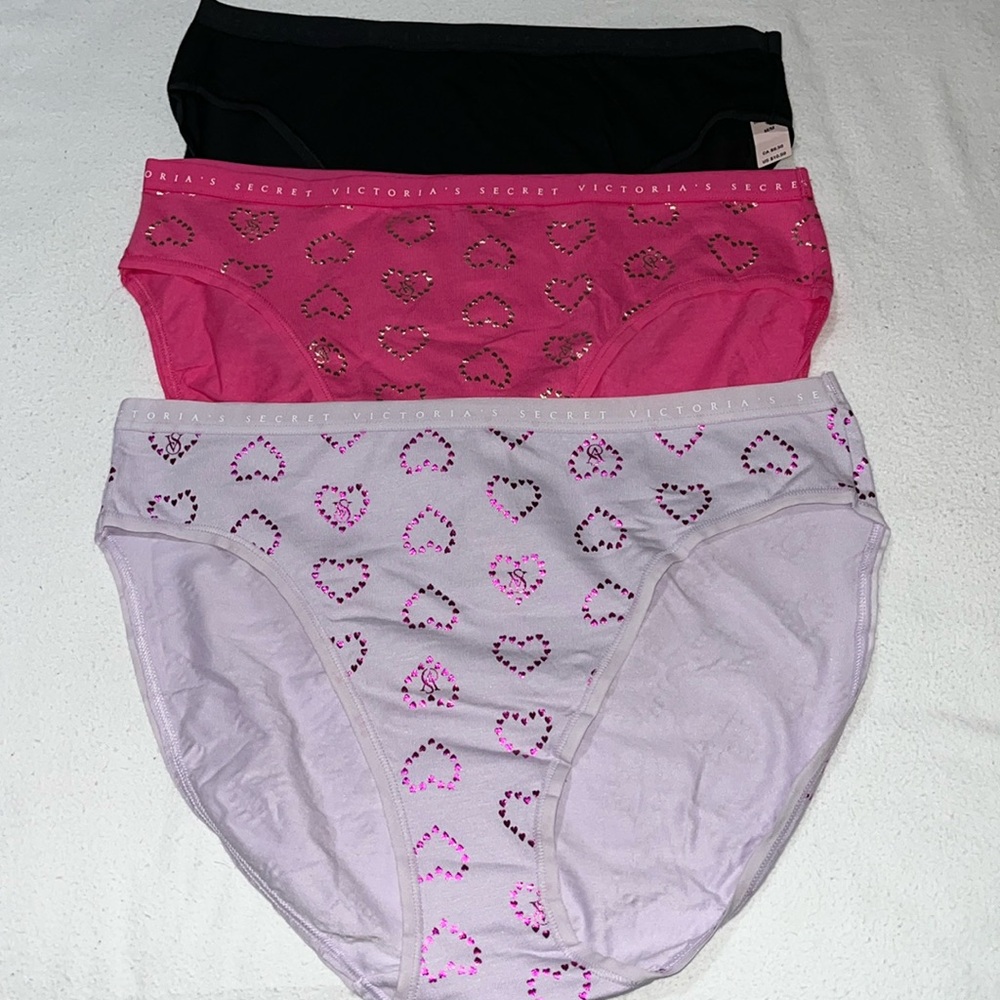 Victoria’s Secret High Leg Briefs Set of 3 Size Medium NWT
